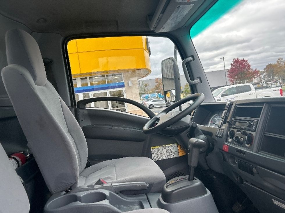 Medium Duty Box Truck-Light and Medium Duty Trucks-Isuzu-2022-NRR-Montgomery-NY-129,705\n\t\tmiles-$ 40,250 - Image 21