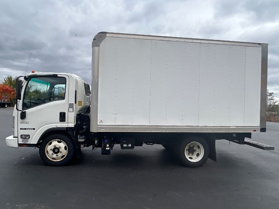 Medium Duty Box Truck-Light and Medium Duty Trucks-Isuzu-2022-NRR-Montgomery-NY-129,705\n\t\tmiles-$ 40,250 - Image 4