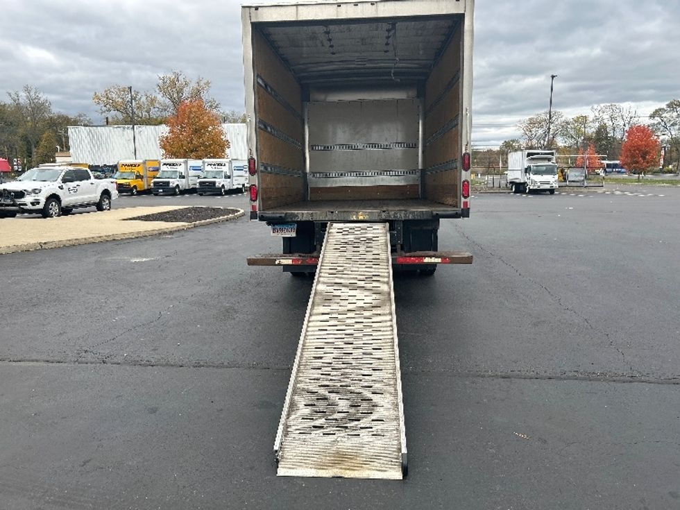 Medium Duty Box Truck-Light and Medium Duty Trucks-Isuzu-2022-NRR-Montgomery-NY-129,705\n\t\tmiles-$ 40,250 - Image 9