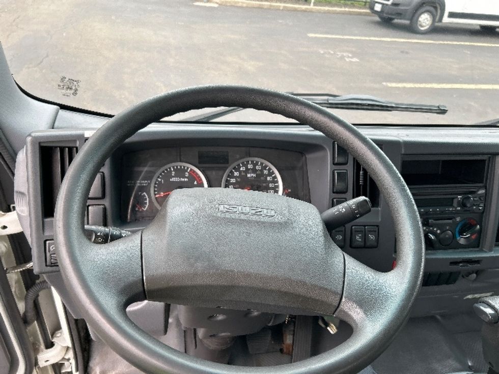 Medium Duty Box Truck-Light and Medium Duty Trucks-Isuzu-2022-NRR-Montgomery-NY-92,777\n\t\tmiles-$ 48,000 - Image 17