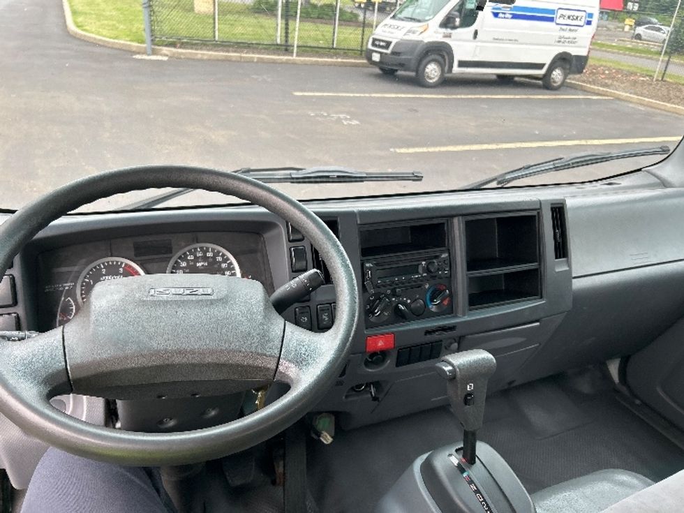 Medium Duty Box Truck-Light and Medium Duty Trucks-Isuzu-2022-NRR-Montgomery-NY-92,777\n\t\tmiles-$ 48,000 - Image 18
