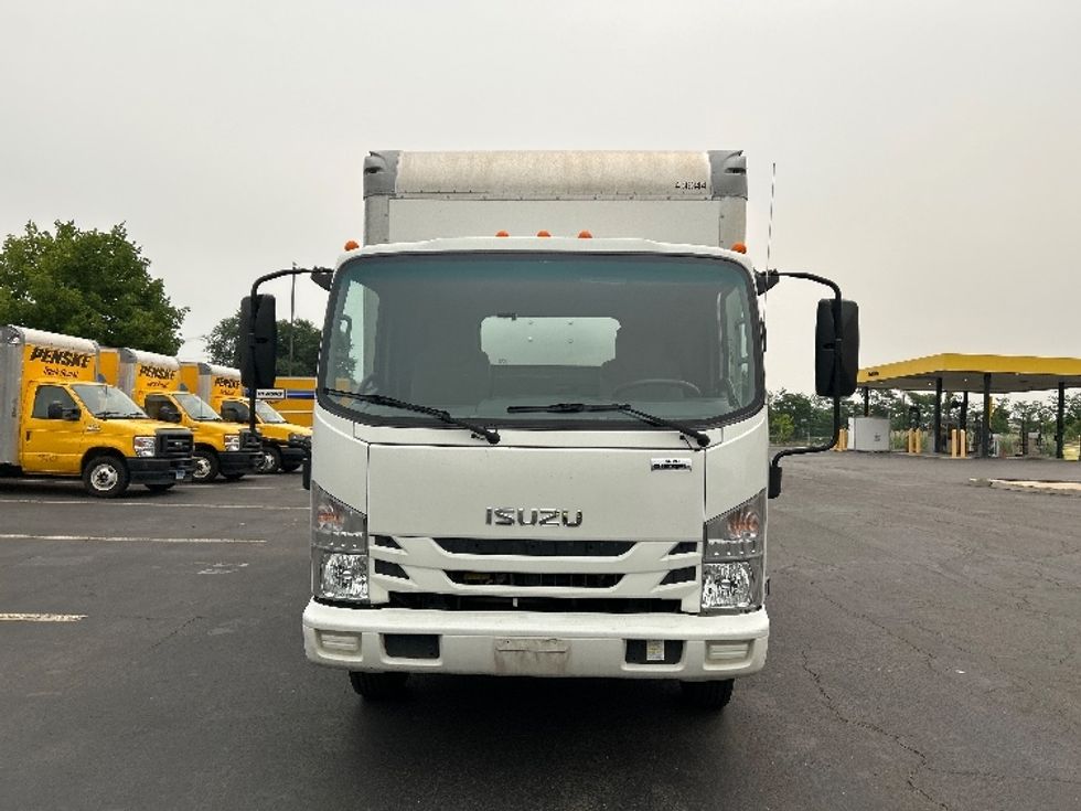Medium Duty Box Truck-Light and Medium Duty Trucks-Isuzu-2022-NRR-Montgomery-NY-92,777\n\t\tmiles-$ 48,000 - Image 2