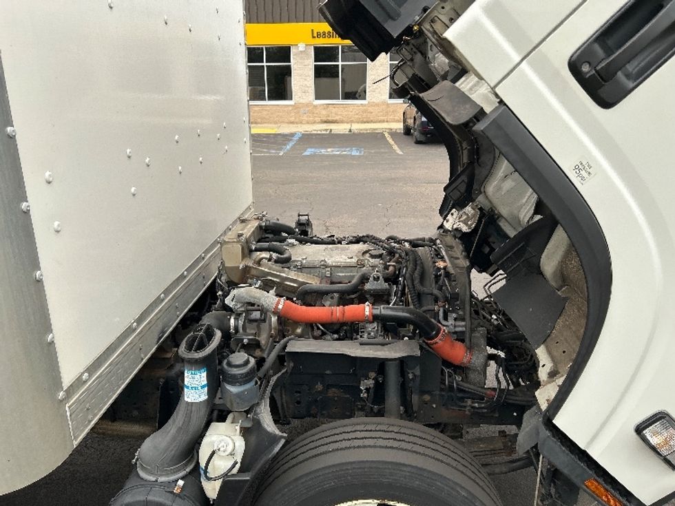 Medium Duty Box Truck-Light and Medium Duty Trucks-Isuzu-2022-NRR-Montgomery-NY-92,777\n\t\tmiles-$ 48,000 - Image 23