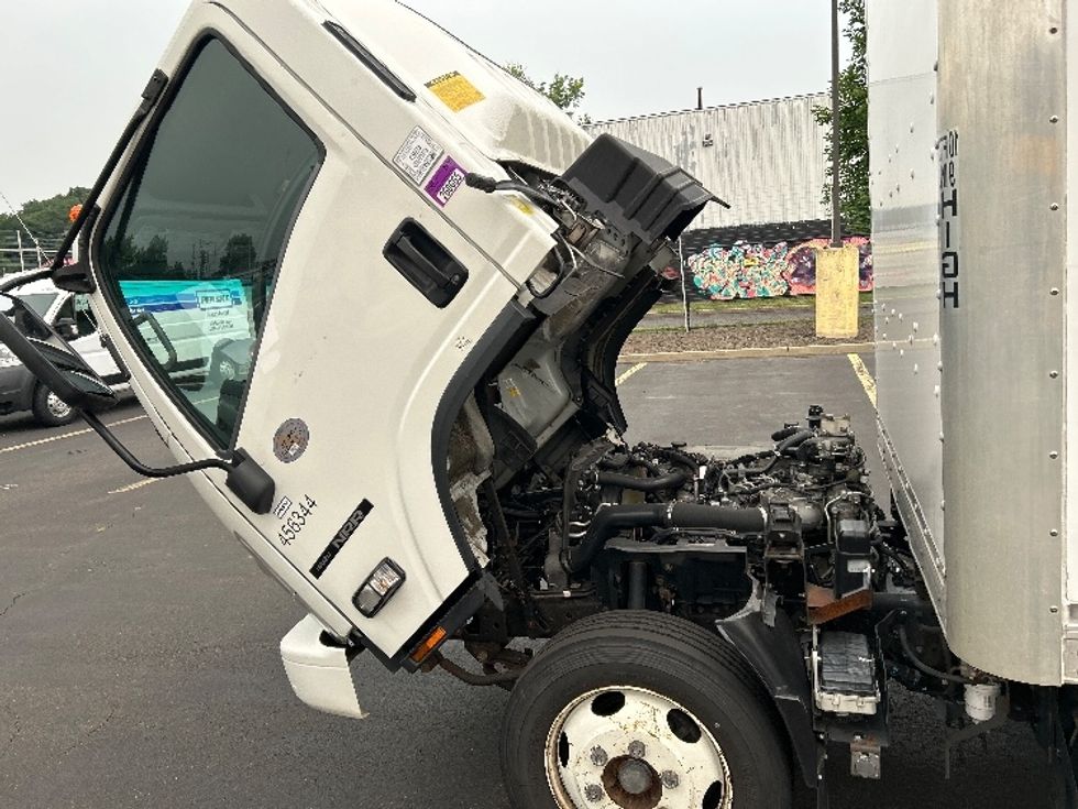 Medium Duty Box Truck-Light and Medium Duty Trucks-Isuzu-2022-NRR-Montgomery-NY-92,777\n\t\tmiles-$ 48,000 - Image 24