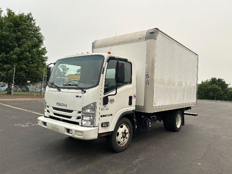 Medium Duty Box Truck-Light and Medium Duty Trucks-Isuzu-2022-NRR-Montgomery-NY-92,777\n\t\tmiles-$ 48,000 - Image 3