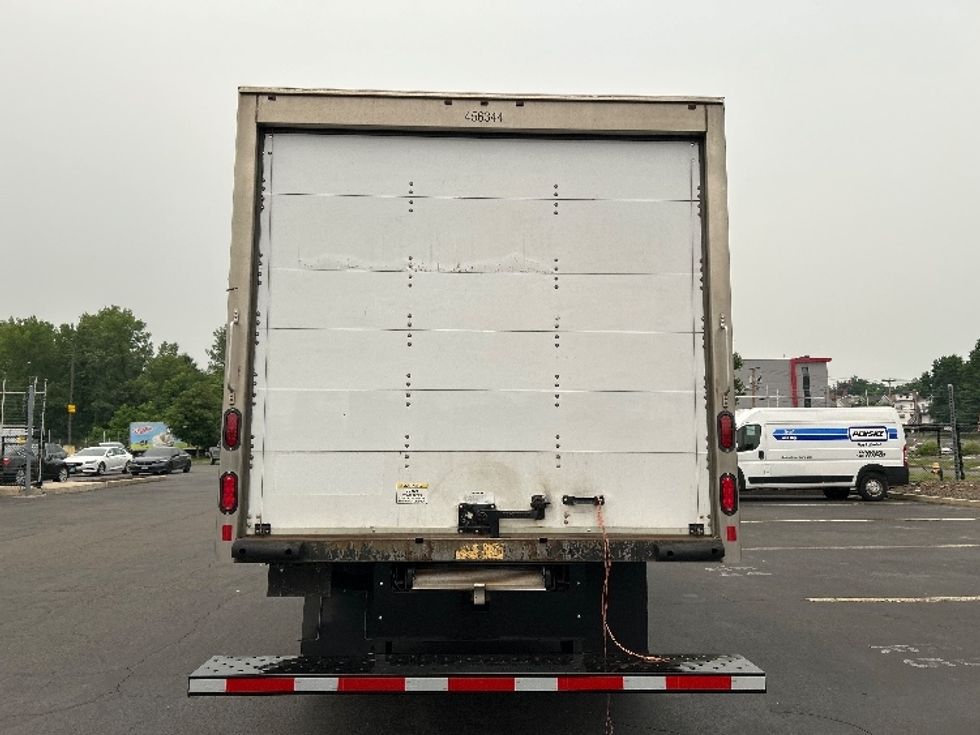 Medium Duty Box Truck-Light and Medium Duty Trucks-Isuzu-2022-NRR-Montgomery-NY-92,777\n\t\tmiles-$ 48,000 - Image 7