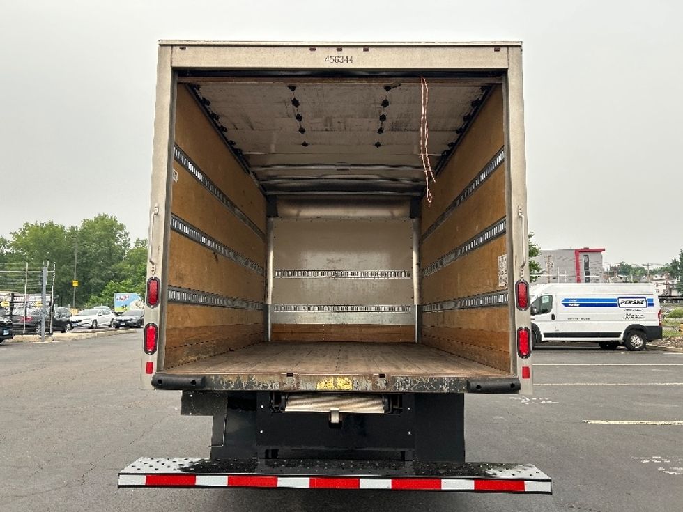 Medium Duty Box Truck-Light and Medium Duty Trucks-Isuzu-2022-NRR-Montgomery-NY-92,777\n\t\tmiles-$ 48,000 - Image 8
