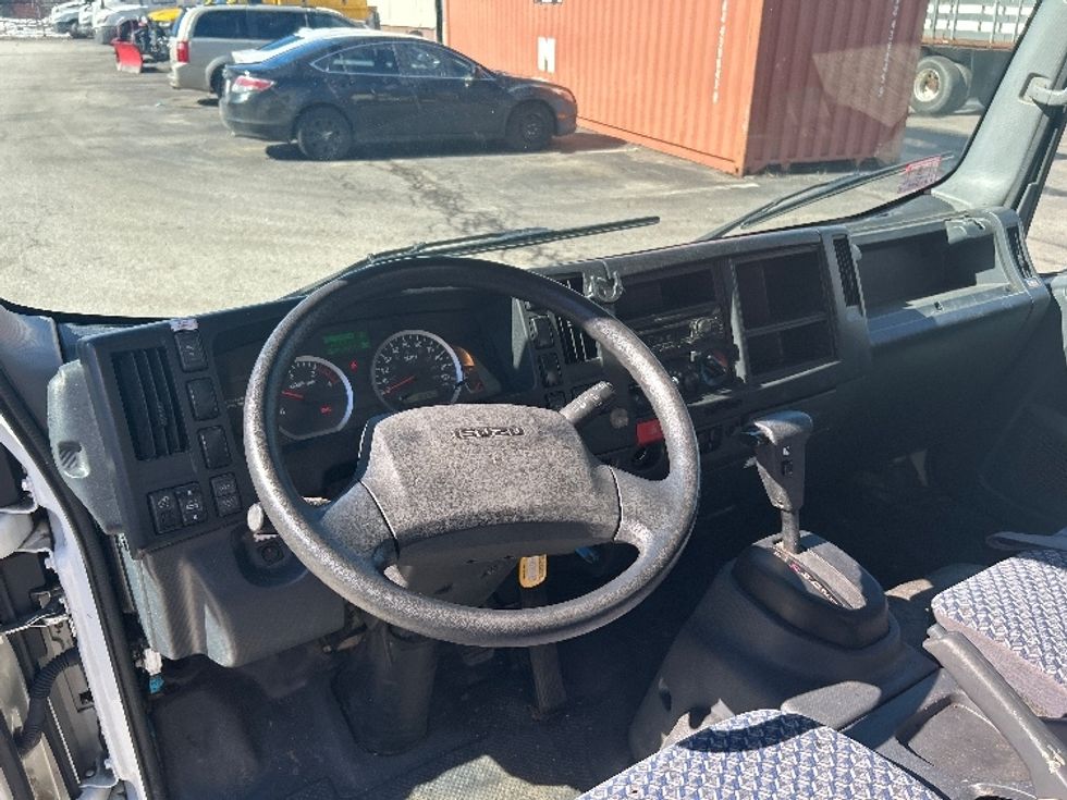 Medium Duty Box Truck-Light and Medium Duty Trucks-Isuzu-2022-NRR-New Bedford-MA-82,844\n\t\tmiles-$ 48,750 - Image 18