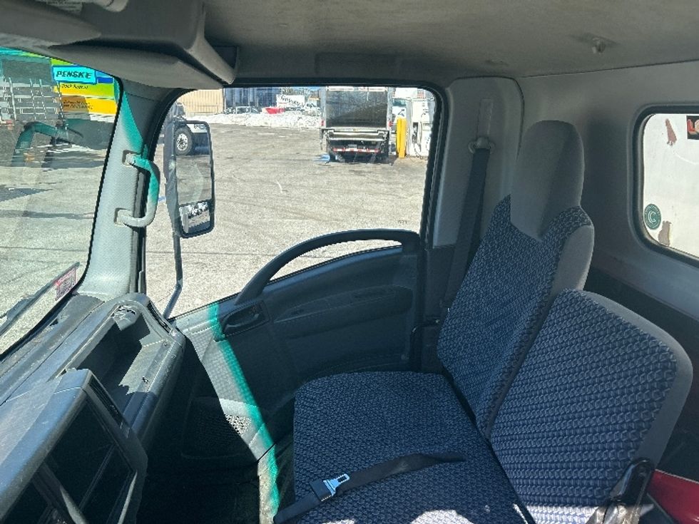 Medium Duty Box Truck-Light and Medium Duty Trucks-Isuzu-2022-NRR-New Bedford-MA-82,844\n\t\tmiles-$ 48,750 - Image 19