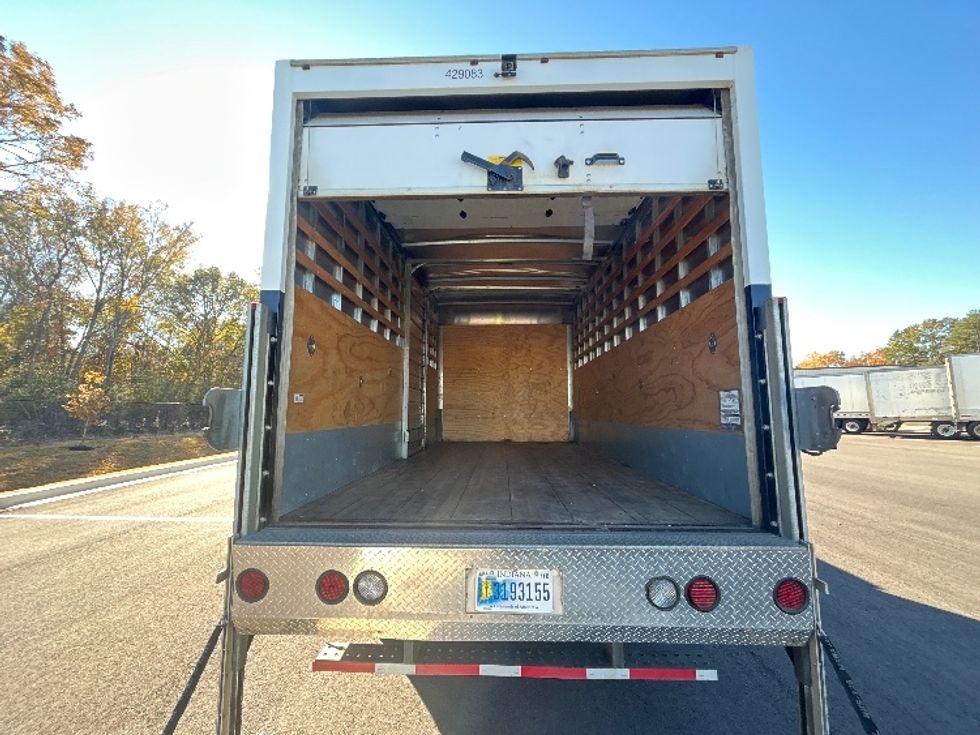 Medium Duty Box Truck-Light and Medium Duty Trucks-Isuzu-2022-NRR-Shreveport-LA-181,266\n\t\tmiles-$ 38,000 - Image 10