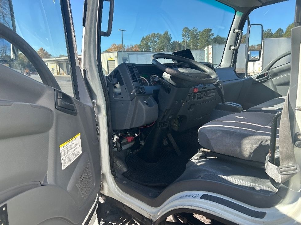 Medium Duty Box Truck-Light and Medium Duty Trucks-Isuzu-2022-NRR-Shreveport-LA-181,266\n\t\tmiles-$ 38,000 - Image 16