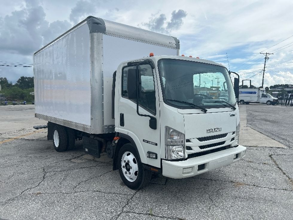 Medium Duty Box Truck-Light and Medium Duty Trucks-Isuzu-2022-NRR-Tampa-FL-123,468\n\t\tmiles-$ 41,000 - Image 1