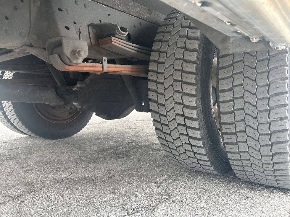 Medium Duty Box Truck-Light and Medium Duty Trucks-Isuzu-2022-NRR-Tampa-FL-123,468\n\t\tmiles-$ 41,000 - Image 5