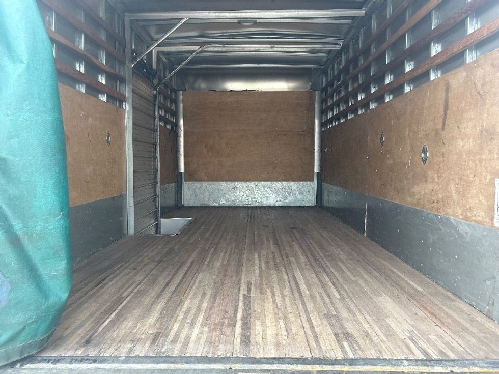 Medium Duty Box Truck-Light and Medium Duty Trucks-Isuzu-2022-NRR-Tampa-FL-123,468\n\t\tmiles-$ 41,000 - Image 9