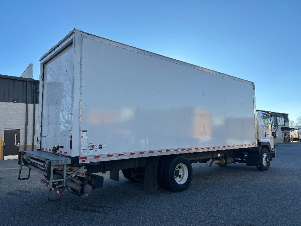 Medium Duty Box Truck-Light and Medium Duty Trucks-Isuzu-2023-FTR-Greensboro-NC-121,320\n\t\tmiles-$ 77,500 - Image 13
