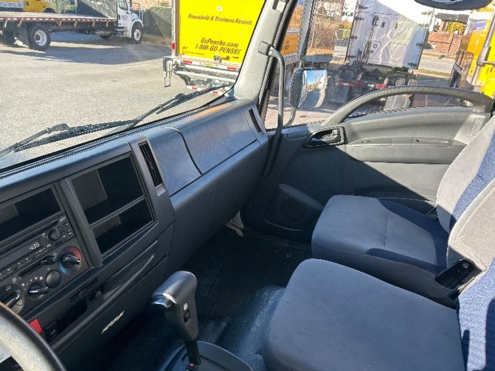 Medium Duty Box Truck-Light and Medium Duty Trucks-Isuzu-2023-FTR-Greensboro-NC-121,320\n\t\tmiles-$ 77,500 - Image 19