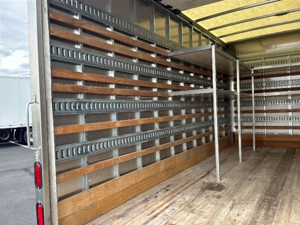 Medium Duty Box Truck-Light and Medium Duty Trucks-Isuzu-2023-NQR-Colorado Springs-CO-23,112\n\t\tmiles-$ 69,750 - Image 11