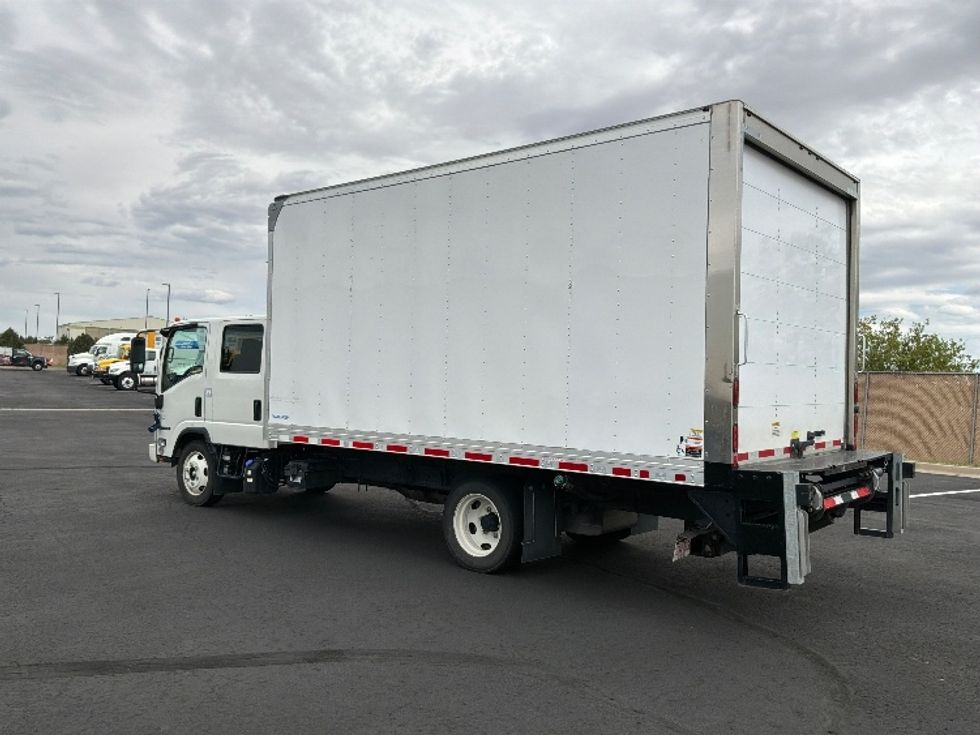 Medium Duty Box Truck-Light and Medium Duty Trucks-Isuzu-2023-NQR-Colorado Springs-CO-23,112\n\t\tmiles-$ 69,750 - Image 6