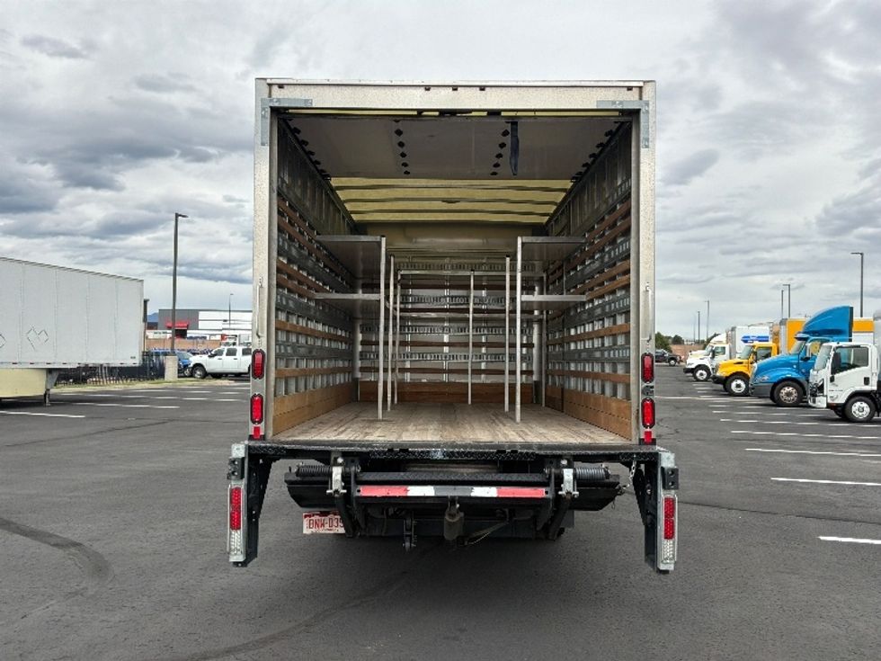 Medium Duty Box Truck-Light and Medium Duty Trucks-Isuzu-2023-NQR-Colorado Springs-CO-23,112\n\t\tmiles-$ 69,750 - Image 8