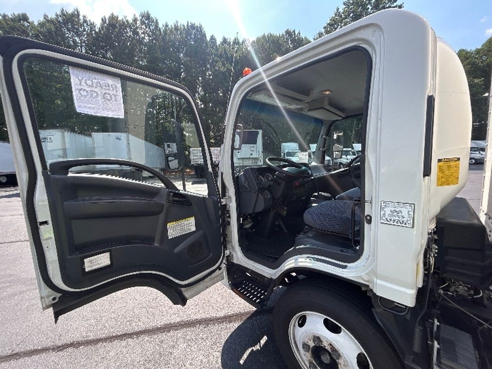 Medium Duty Box Truck-Light and Medium Duty Trucks-Isuzu-2023-NQR-Forest Park-GA-190,526\n\t\tmiles-$ 35,250 - Image 16