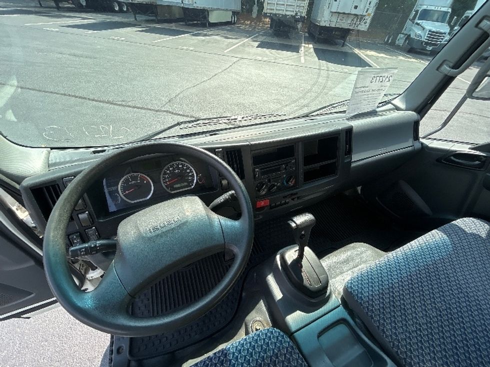 Medium Duty Box Truck-Light and Medium Duty Trucks-Isuzu-2023-NQR-Forest Park-GA-190,526\n\t\tmiles-$ 35,250 - Image 18