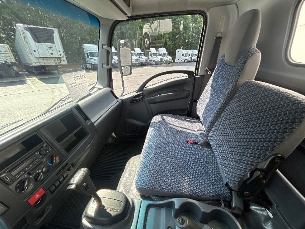 Medium Duty Box Truck-Light and Medium Duty Trucks-Isuzu-2023-NQR-Forest Park-GA-190,526\n\t\tmiles-$ 35,250 - Image 19