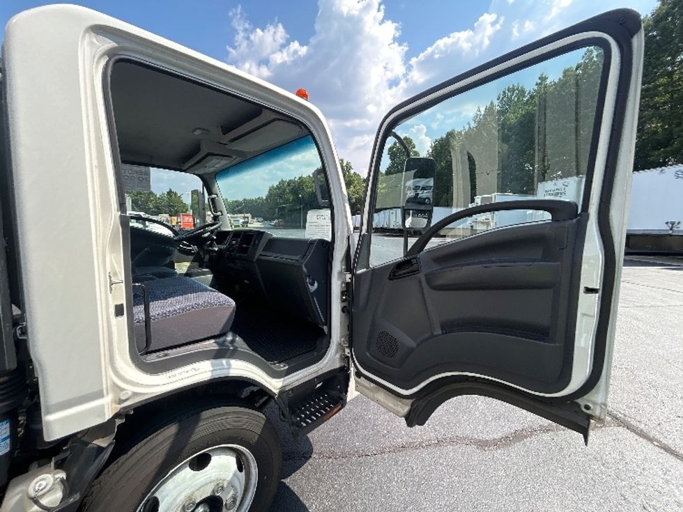 Medium Duty Box Truck-Light and Medium Duty Trucks-Isuzu-2023-NQR-Forest Park-GA-190,526\n\t\tmiles-$ 35,250 - Image 20