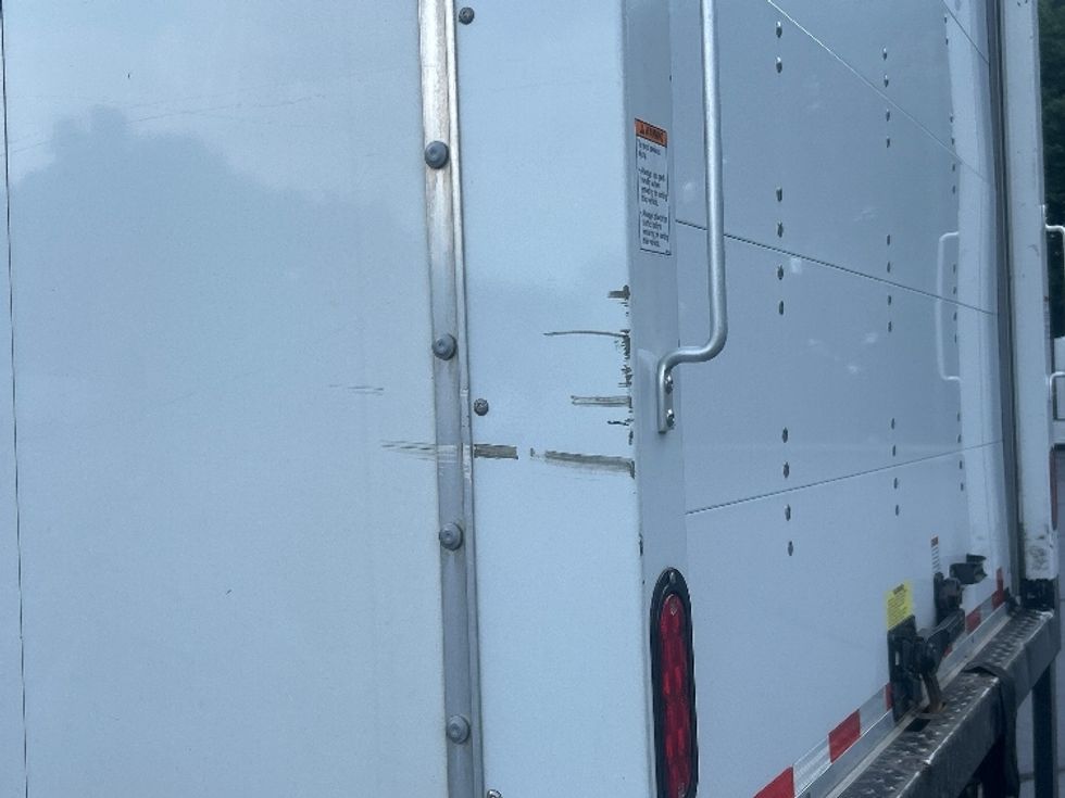 Medium Duty Box Truck-Light and Medium Duty Trucks-Isuzu-2023-NQR-Forest Park-GA-190,526\n\t\tmiles-$ 35,250 - Image 26