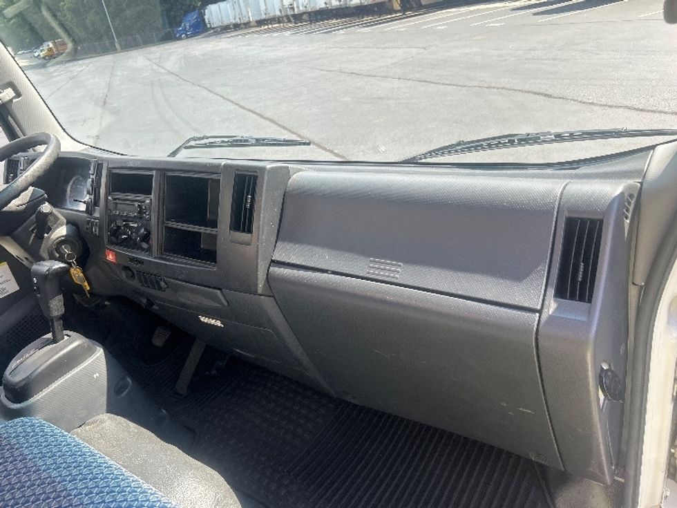 Medium Duty Box Truck-Light and Medium Duty Trucks-Isuzu-2023-NQR-Forest Park-GA-205,525\n\t\tmiles-$ 32,500 - Image 21