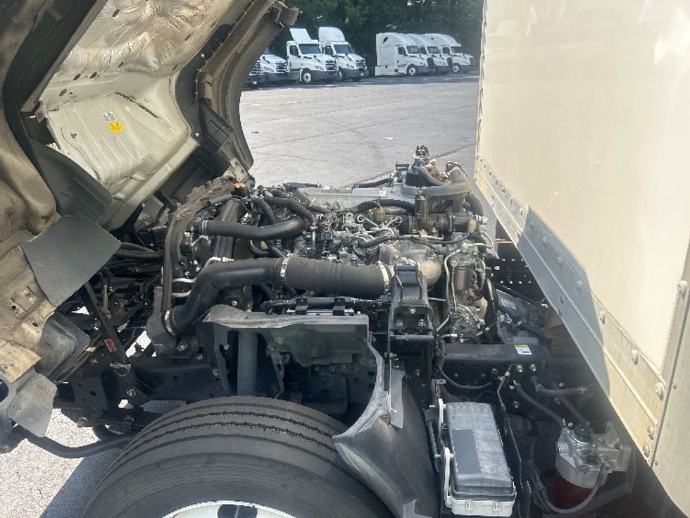 Medium Duty Box Truck-Light and Medium Duty Trucks-Isuzu-2023-NQR-Forest Park-GA-205,525\n\t\tmiles-$ 32,500 - Image 23
