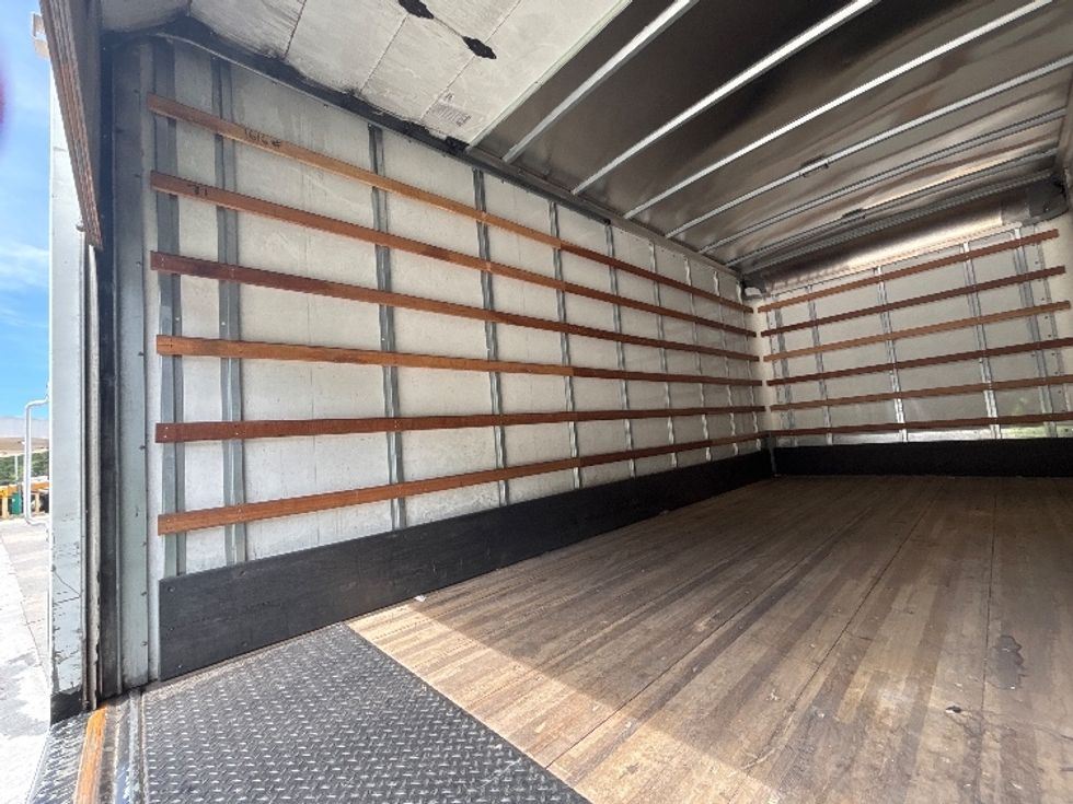 Medium Duty Box Truck-Light and Medium Duty Trucks-Isuzu-2023-NQR-Forest Park-GA-206,354\n\t\tmiles-$ 32,500 - Image 10