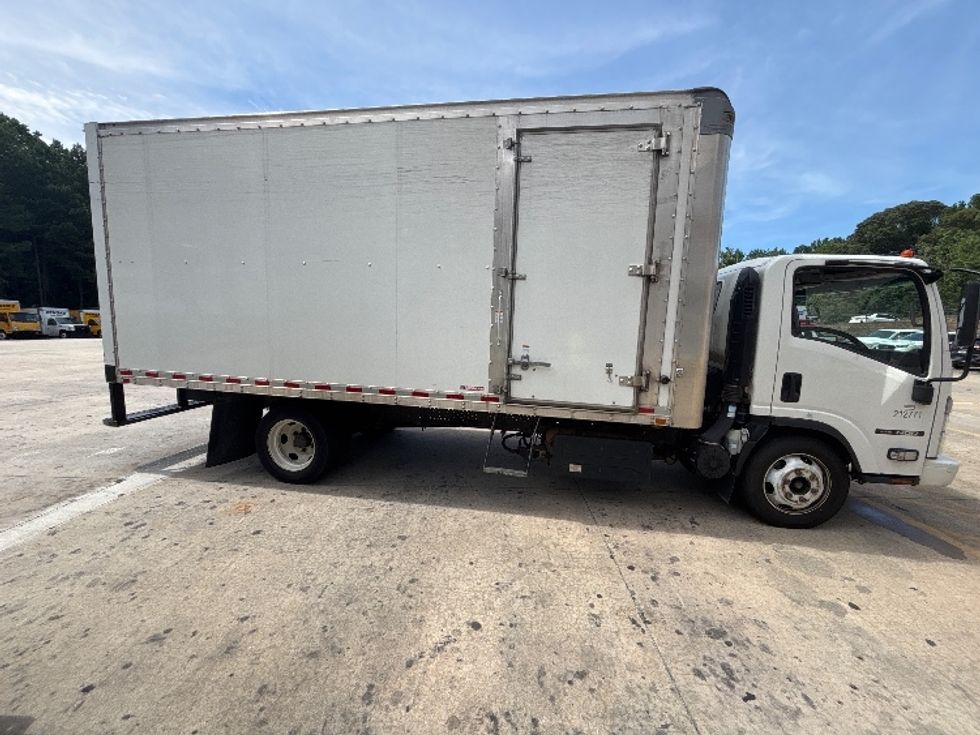 Medium Duty Box Truck-Light and Medium Duty Trucks-Isuzu-2023-NQR-Forest Park-GA-206,354\n\t\tmiles-$ 32,500 - Image 14