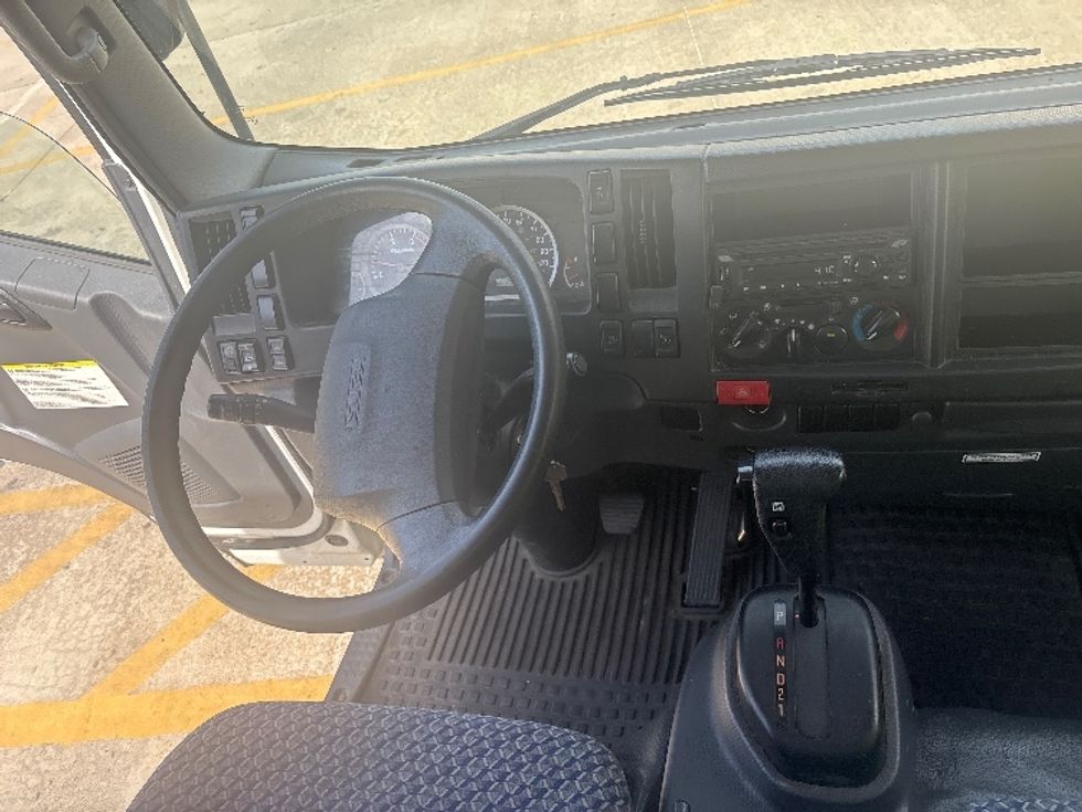 Medium Duty Box Truck-Light and Medium Duty Trucks-Isuzu-2023-NQR-Forest Park-GA-206,354\n\t\tmiles-$ 32,500 - Image 17