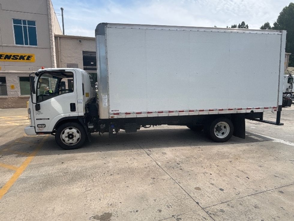 Medium Duty Box Truck-Light and Medium Duty Trucks-Isuzu-2023-NQR-Forest Park-GA-206,354\n\t\tmiles-$ 32,500 - Image 4