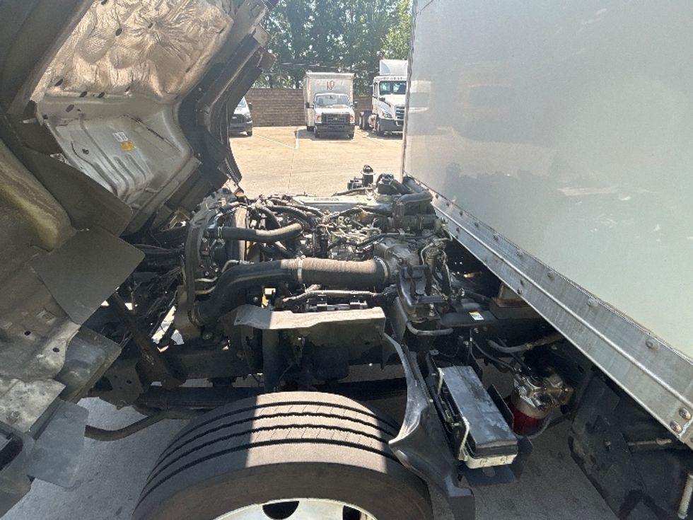 Medium Duty Box Truck-Light and Medium Duty Trucks-Isuzu-2023-NQR-Forest Park-GA-209,602\n\t\tmiles-$ 31,750 - Image 24