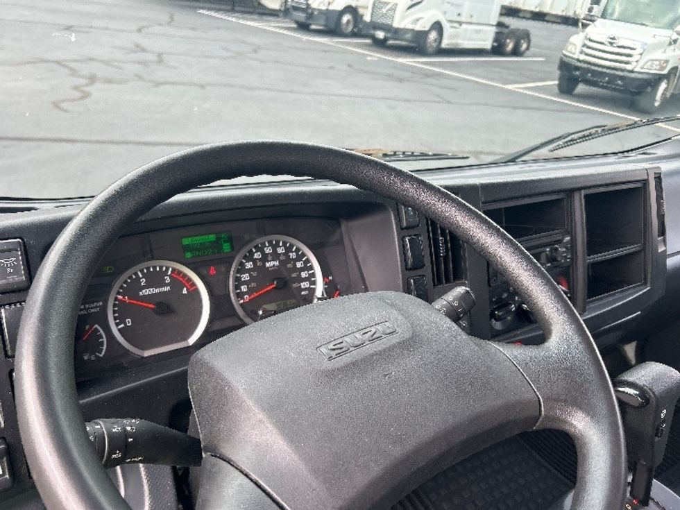 Medium Duty Box Truck-Light and Medium Duty Trucks-Isuzu-2023-NQR-Kennesaw-GA-95,346\n\t\tmiles-$ 59,500 - Image 17