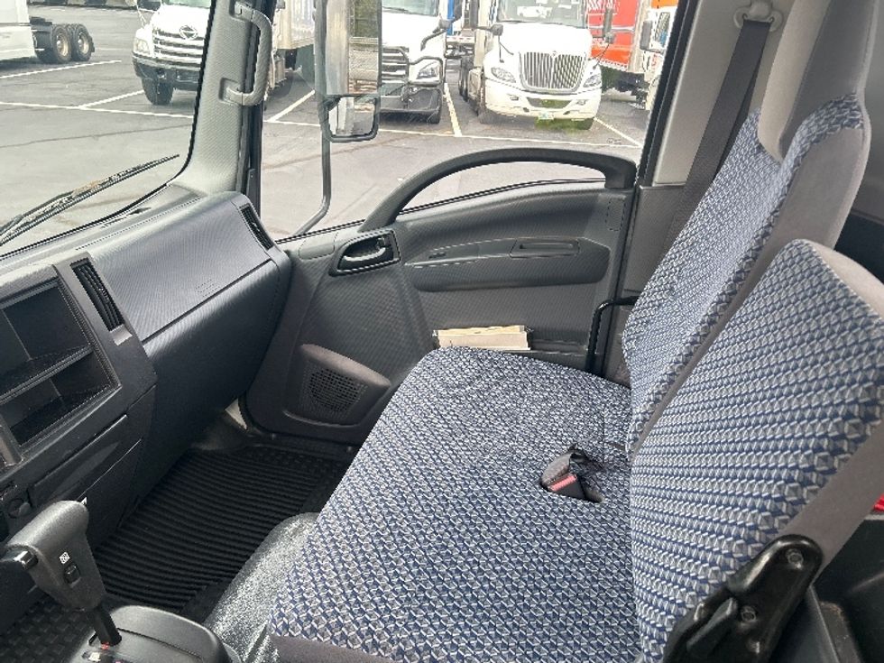 Medium Duty Box Truck-Light and Medium Duty Trucks-Isuzu-2023-NQR-Kennesaw-GA-95,346\n\t\tmiles-$ 59,500 - Image 19