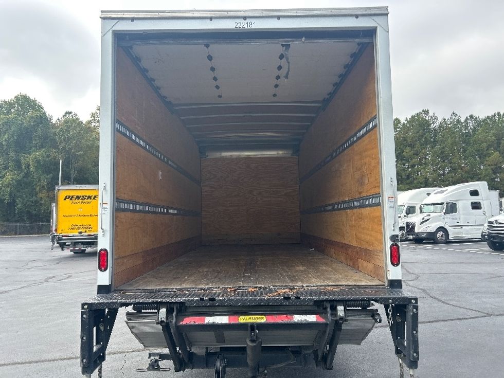 Medium Duty Box Truck-Light and Medium Duty Trucks-Isuzu-2023-NQR-Kennesaw-GA-95,346\n\t\tmiles-$ 59,500 - Image 8