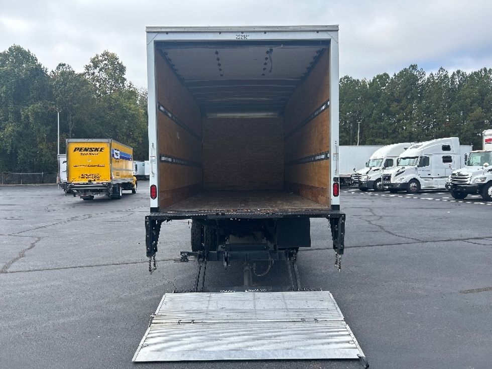Medium Duty Box Truck-Light and Medium Duty Trucks-Isuzu-2023-NQR-Kennesaw-GA-95,346\n\t\tmiles-$ 59,500 - Image 9