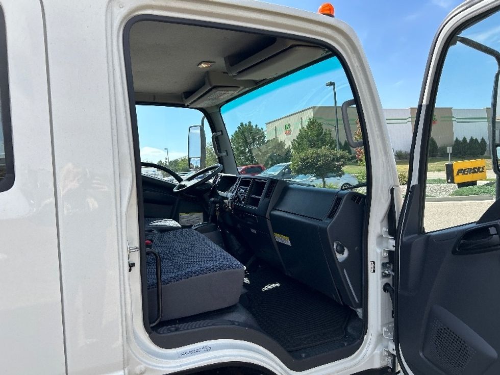 Medium Duty Box Truck-Light and Medium Duty Trucks-Isuzu-2023-NQR-Loveland-CO-36,570\n\t\tmiles-$ 68,000 - Image 20