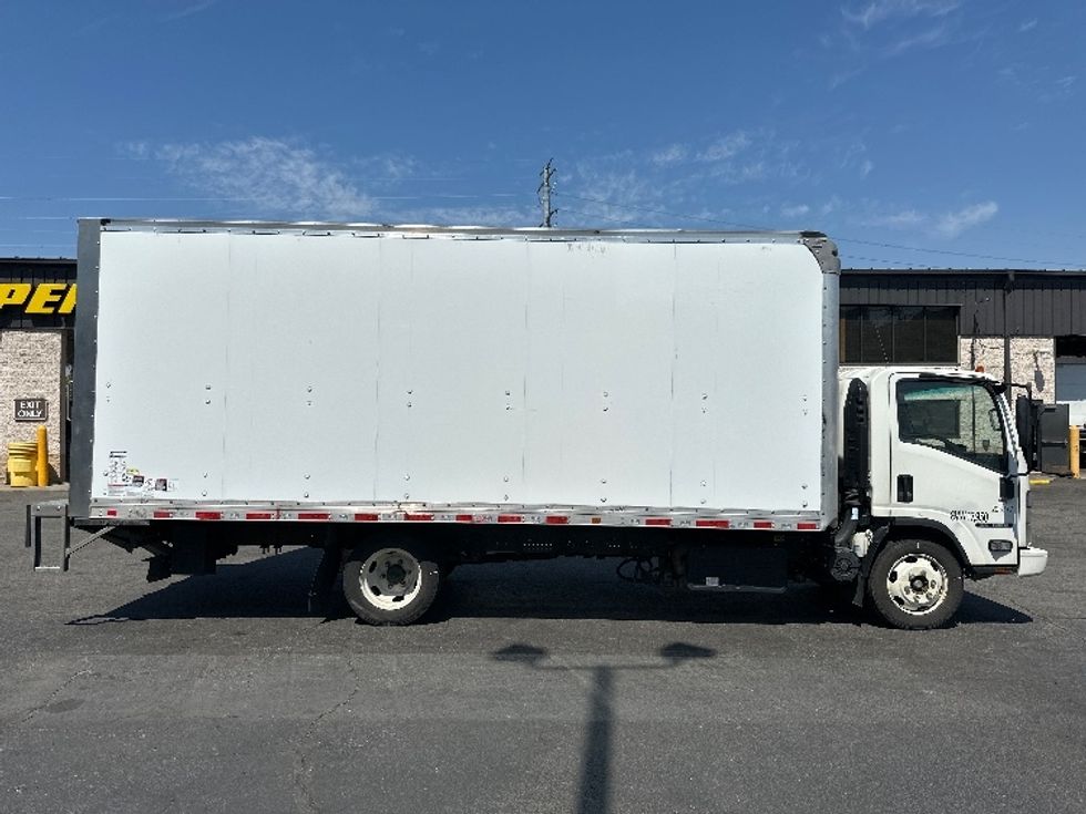Medium Duty Box Truck-Light and Medium Duty Trucks-Isuzu-2023-NQR-North Bergen-NJ-50,966\n\t\tmiles-$ 59,500 - Image 15