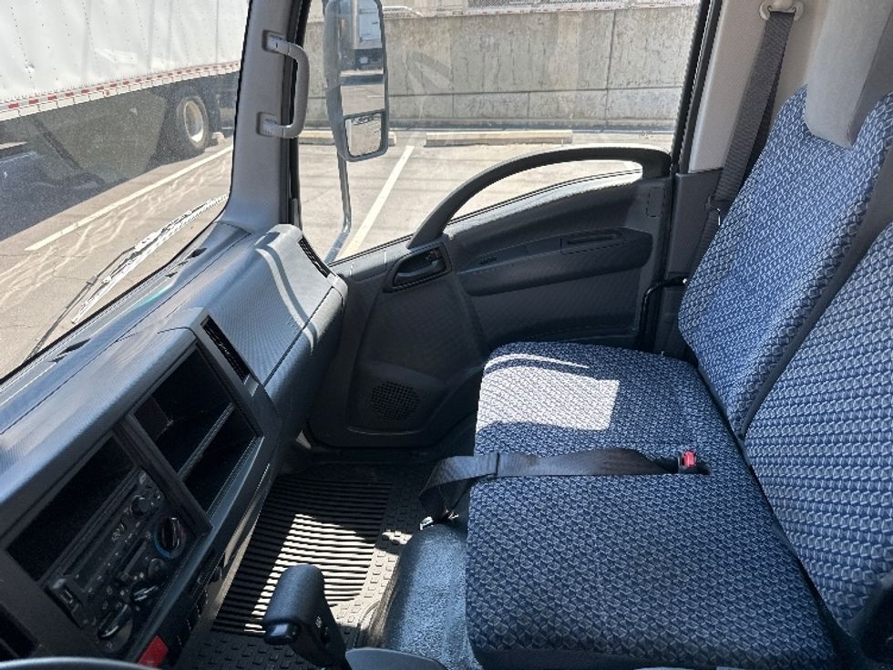 Medium Duty Box Truck-Light and Medium Duty Trucks-Isuzu-2023-NQR-North Bergen-NJ-50,966\n\t\tmiles-$ 59,500 - Image 19