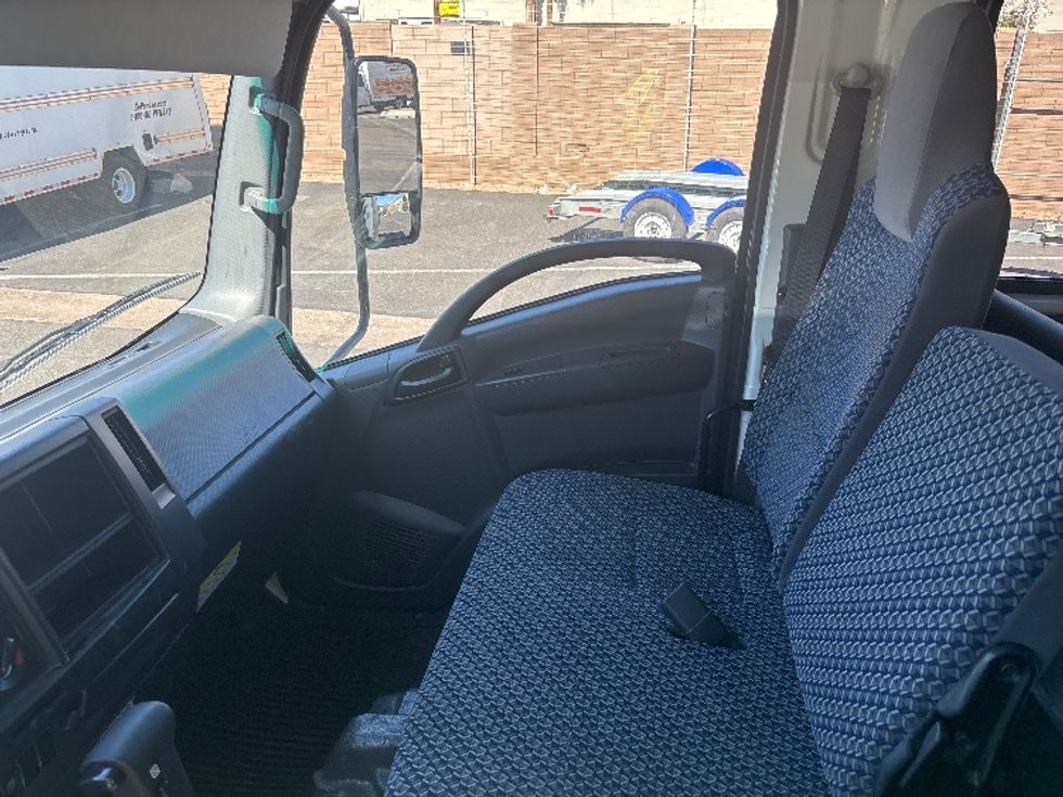 Medium Duty Box Truck-Light and Medium Duty Trucks-Isuzu-2023-NQR-Phoenix-AZ-25,724\n\t\tmiles-$ 71,500 - Image 19
