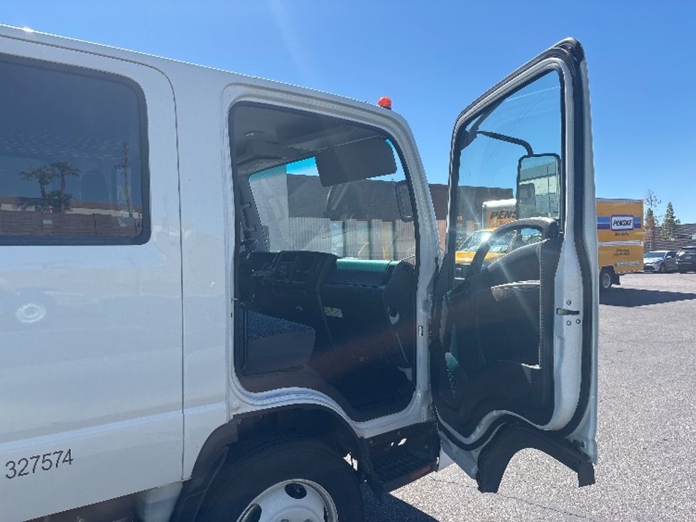 Medium Duty Box Truck-Light and Medium Duty Trucks-Isuzu-2023-NQR-Phoenix-AZ-25,724\n\t\tmiles-$ 71,500 - Image 20