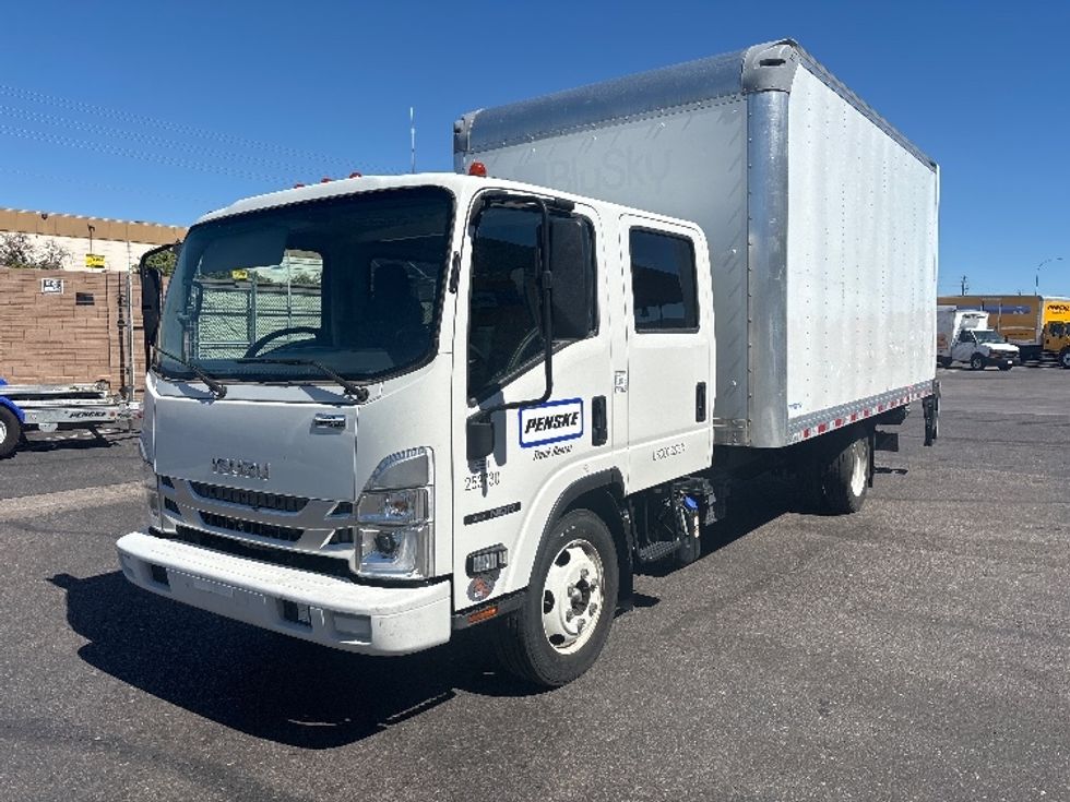 Medium Duty Box Truck-Light and Medium Duty Trucks-Isuzu-2023-NQR-Phoenix-AZ-25,724\n\t\tmiles-$ 71,500 - Image 3
