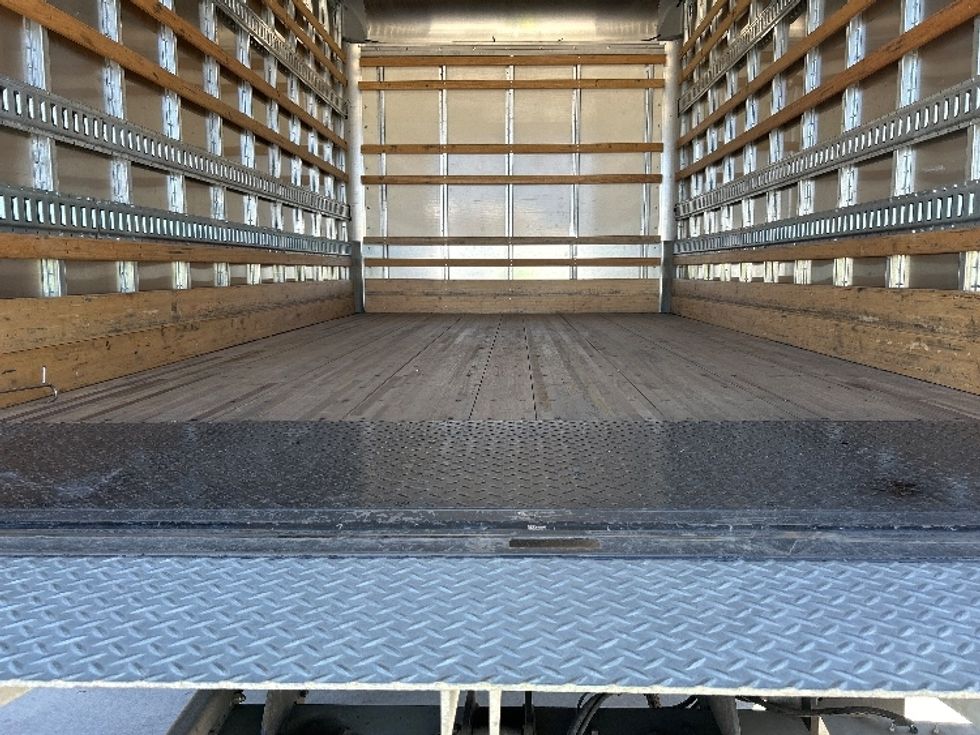 Medium Duty Box Truck-Light and Medium Duty Trucks-Isuzu-2023-NRR-Greeley-CO-28,551\n\t\tmiles-$ 66,500 - Image 10