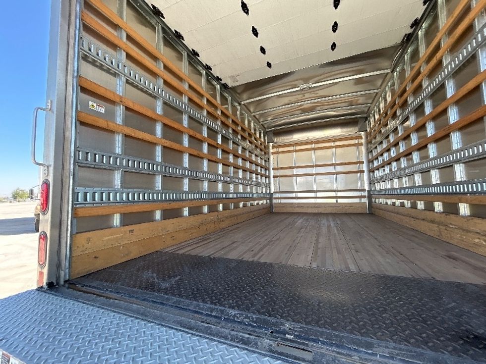 Medium Duty Box Truck-Light and Medium Duty Trucks-Isuzu-2023-NRR-Greeley-CO-28,551\n\t\tmiles-$ 66,500 - Image 11