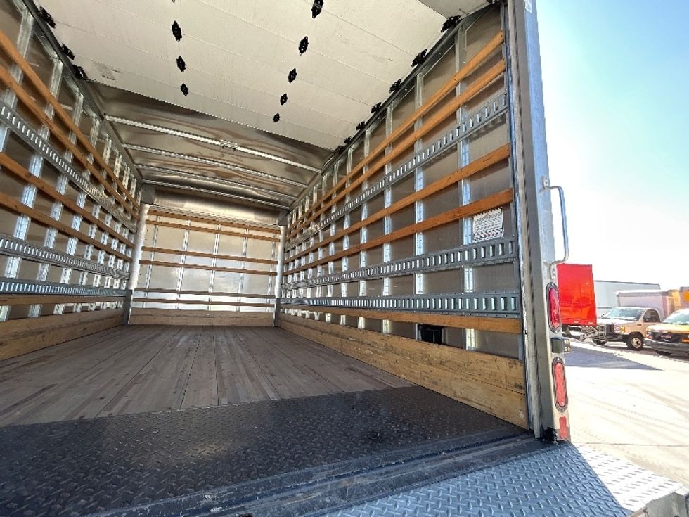 Medium Duty Box Truck-Light and Medium Duty Trucks-Isuzu-2023-NRR-Greeley-CO-28,551\n\t\tmiles-$ 66,500 - Image 12