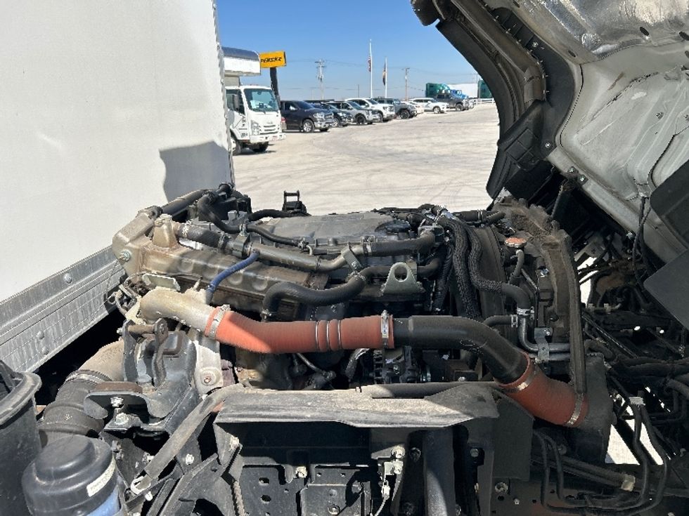 Medium Duty Box Truck-Light and Medium Duty Trucks-Isuzu-2023-NRR-Greeley-CO-28,551\n\t\tmiles-$ 66,500 - Image 23