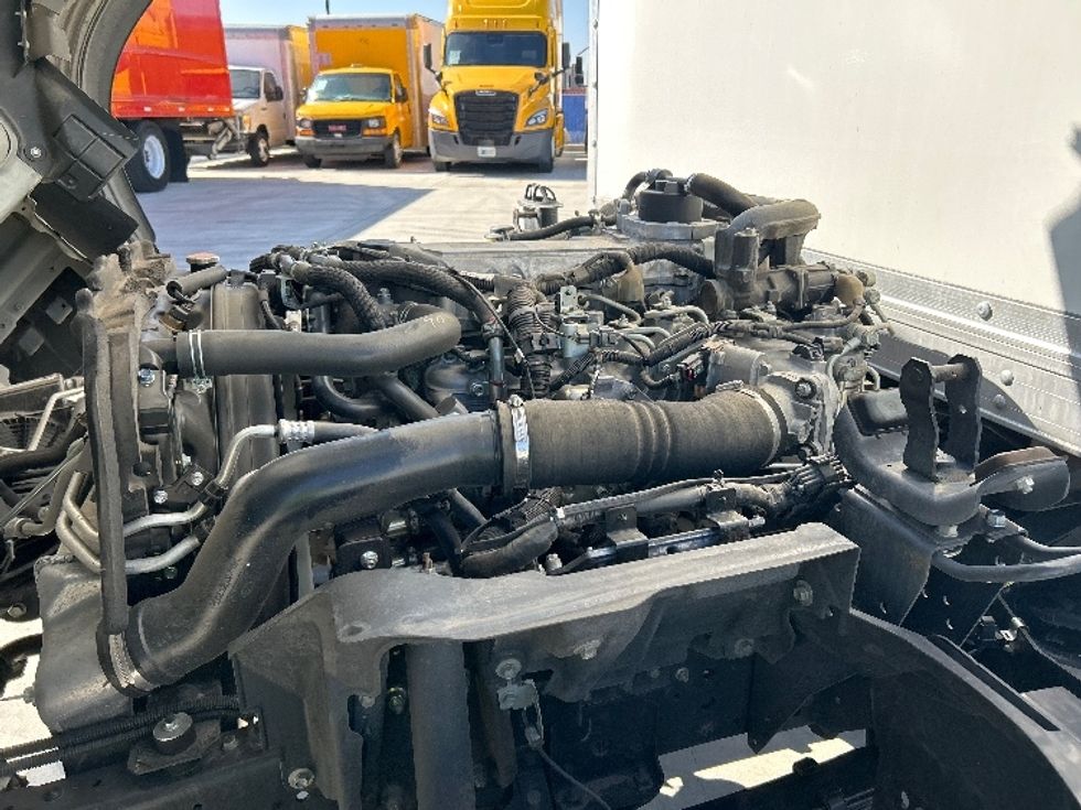 Medium Duty Box Truck-Light and Medium Duty Trucks-Isuzu-2023-NRR-Greeley-CO-28,551\n\t\tmiles-$ 66,500 - Image 24